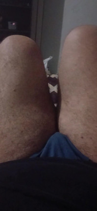 Juicy Stepdad Thighs