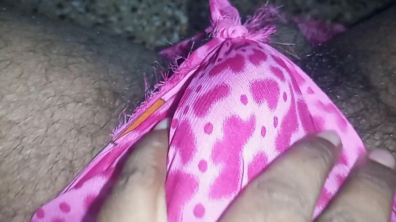 Hungry cliff: Desi Dick