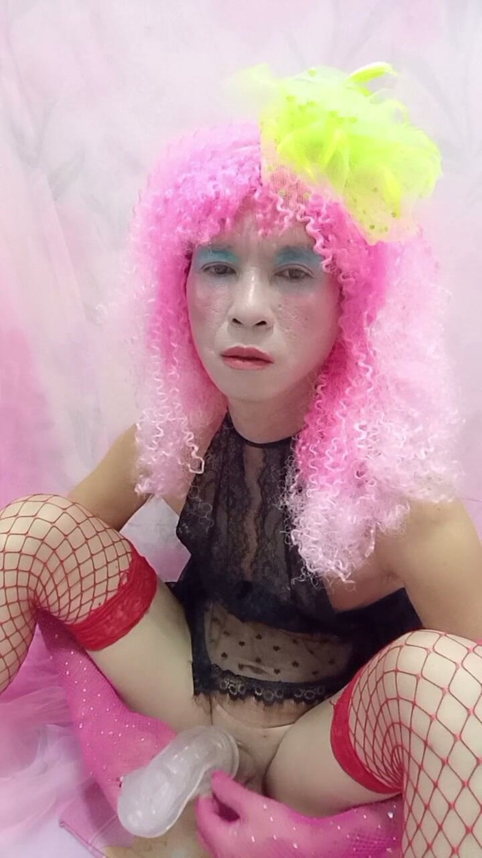 nguyen dang thien tri: Oanh Le Transgender Wearing Sexy Clothes Porn Cock