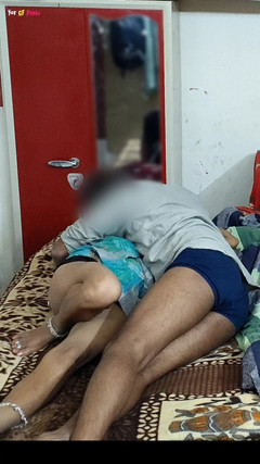 yourrajkumari: 印度浪漫夫妇第一次狗式。德西女孩紧阴道XXX。