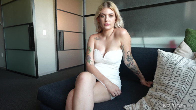 Karups POV: Hot Blonde Gets Her Pussy Stretched While Her Boyfriend Is...