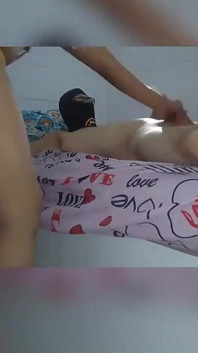 Můj přítel chvíli odpočívá a já ji vyzvednu
