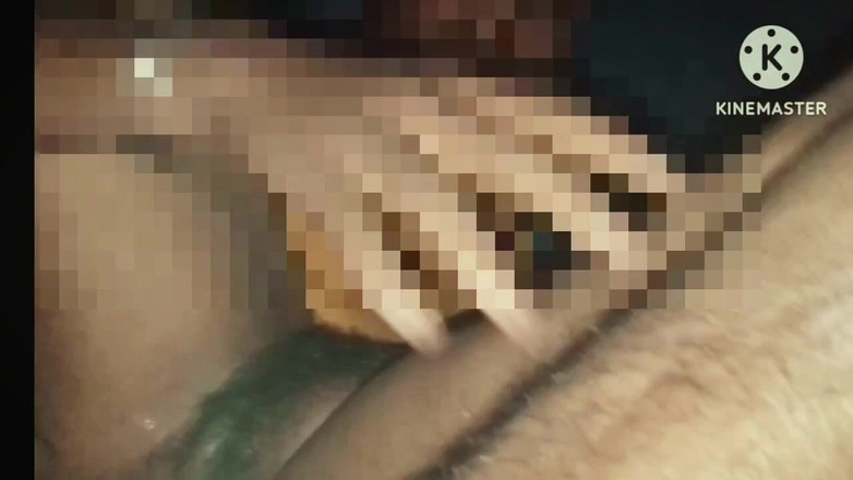 Pujahalder4828: Desi Indyjski Bhabhi zerżnięta przez jej chłopaka, gdy męża nie...