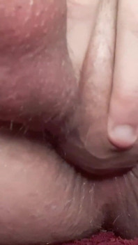 Tight trans flicka kommer inuti hennes egen anal själv jävla hennes massiva kuk galen creampie
