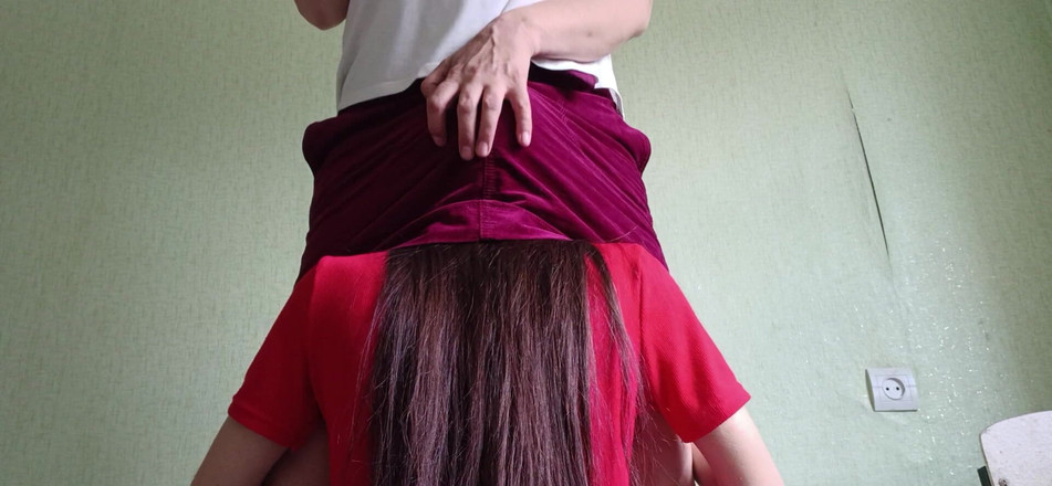 Lesbian-illusion: Liżę cipkę mojej gorącej macochy