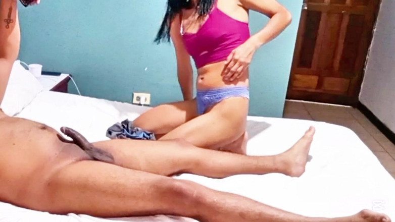 Skinnydanie21: Jaký lahodný penis mi moje hubená nevlastní sestra dává