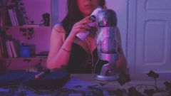 Madelaine_Rousset: Asmr - erotico - istruzioni per masturbazione con conto alla rovescia.