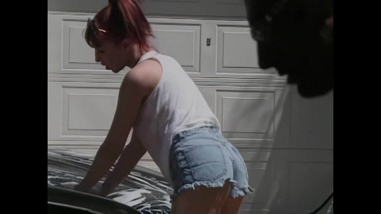 Blitzporn: Blair Segal: Basuh kereta dan bercinta di bawah sinar matahari