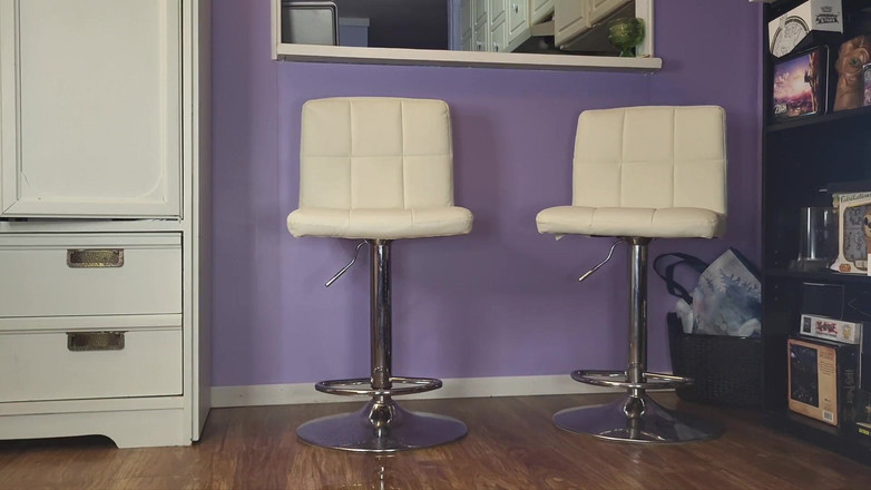 Celaena C: Писаю на підлогу, поки мій вітчим готує