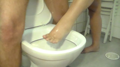 Sex hub couple: John Is Peeing on Jens Foot