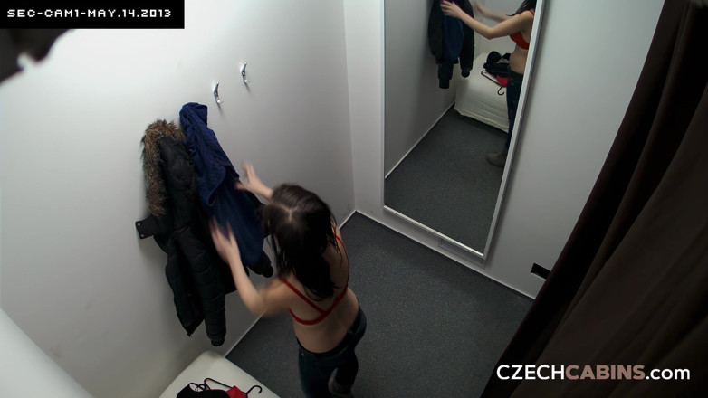 Czech Cabins: Kabin Czech 20: Bimbo Beauty Menanggalkan ColiNya Dan Memakai Persembahan Langsung...
