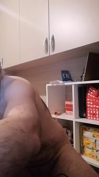 Der erste handjob am 1. Januar 2025 mit Meinem offenen arsch