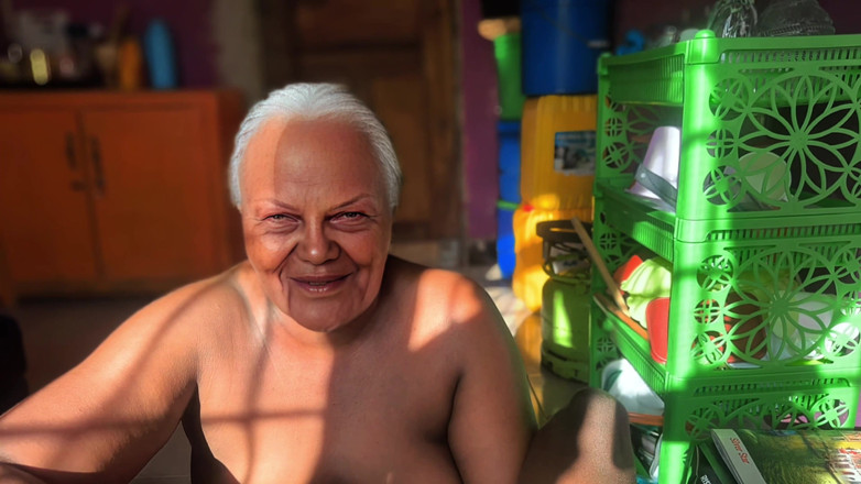 BongoXXX: Tettone Arrapate La Figa Della Nonna BBW Bagnata