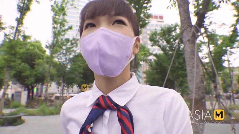 ModelMedia Asia: Mdag-0009 Street Hunting / Slender Pretty Stewardess Enjoys the Strained Pleasure