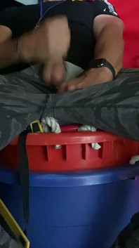 Azgın pe öğretmen jockdad87 dersler arasında sikişiyor