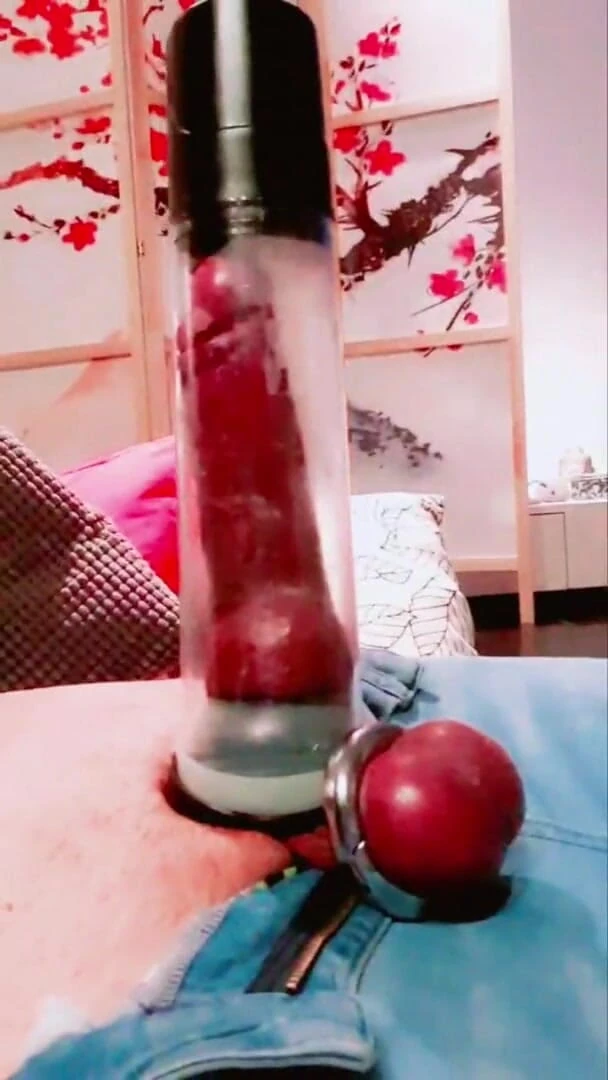 Slutboyben: Slutboyben Cam4 Daily Cock Training