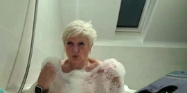 Uk Joolz: Bubblez kąpieli. Część 2!