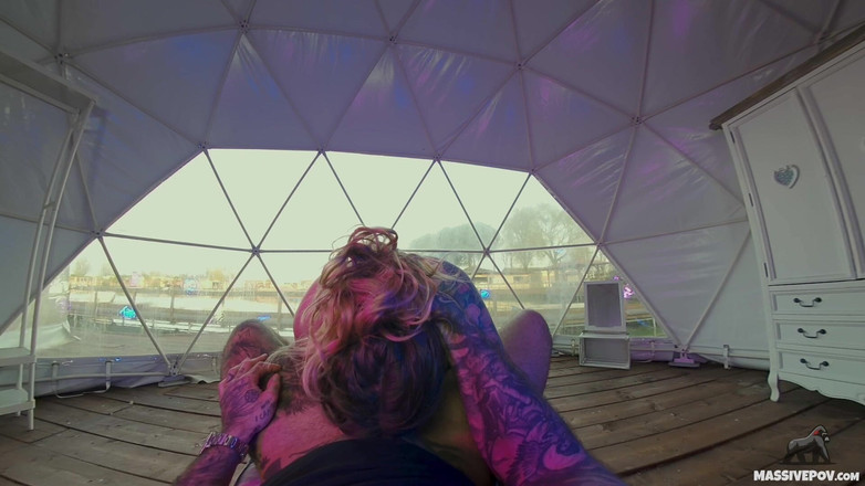 MassivePov: Manuela Ferrari: Mama vitregă explozivă