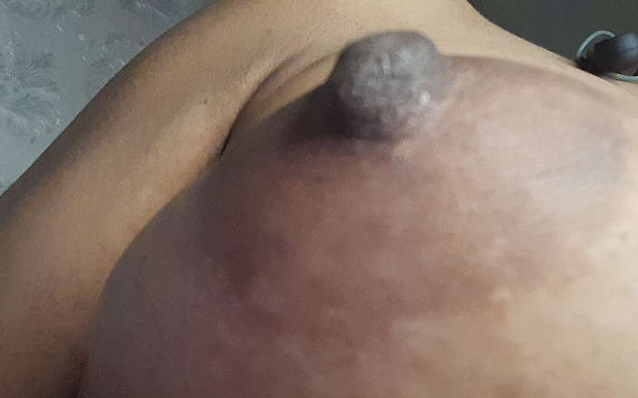 Tanu1990: Tanushree脱下衬衫和Petticoat完全裸体