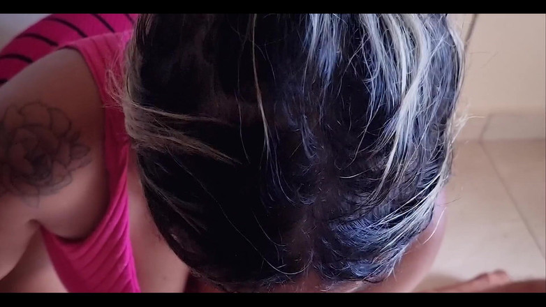 MarieChell: Một buổi cho con bú ngon lành, hoàn chỉnh với...