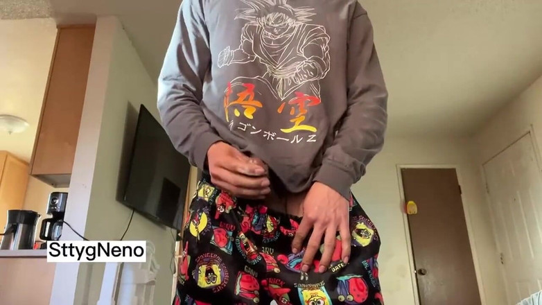 Xooshua (xblue18): 一个年轻人在他的卧室里自慰的新热门视频