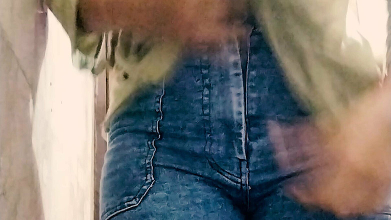 Riyathakur: Nechala své hindské sexuální audio plné