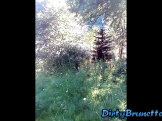 Dirty Brunette: Sert yumruk sokma ve açık havada oral seks