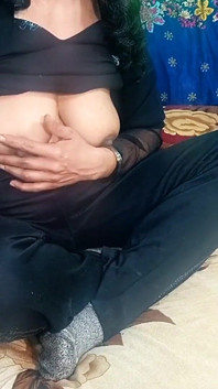 Indische virale Bhabi hard en ruw anaal geneukt