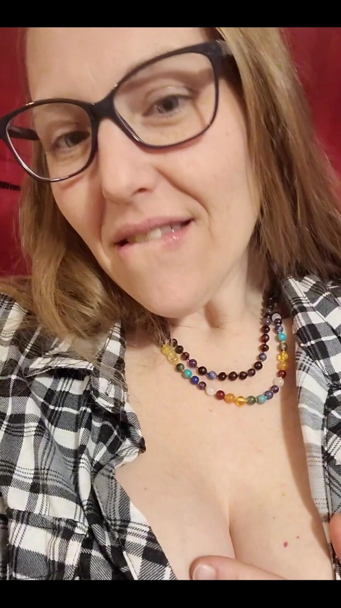wazaboo4u: MILF Titties