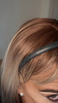 Crossdresser Sucks Dildo