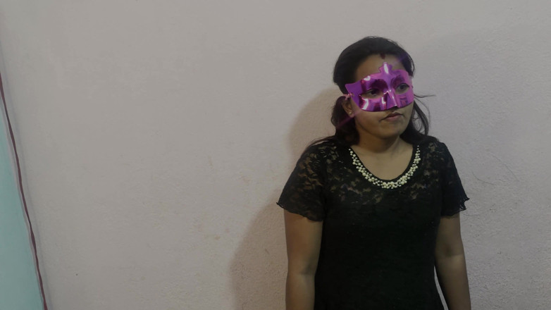 Soniya1997: Дезі сільська покоївка трахає дупу, хінді аудіо порно