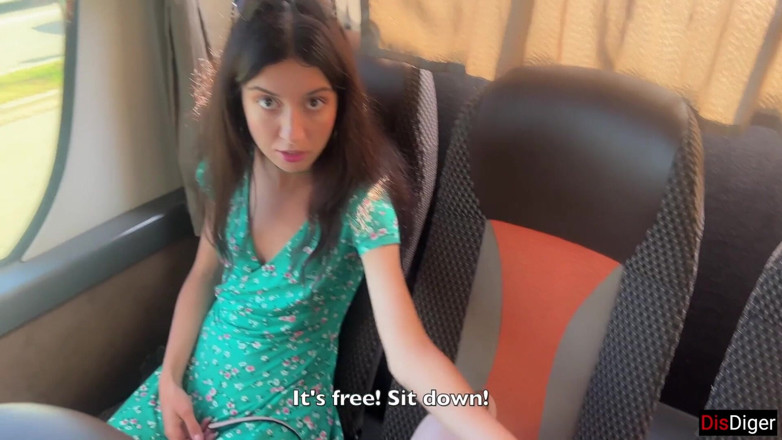 Dis Diger: Il pazzo tira fuori il suo cazzo sul bus pubblico -...