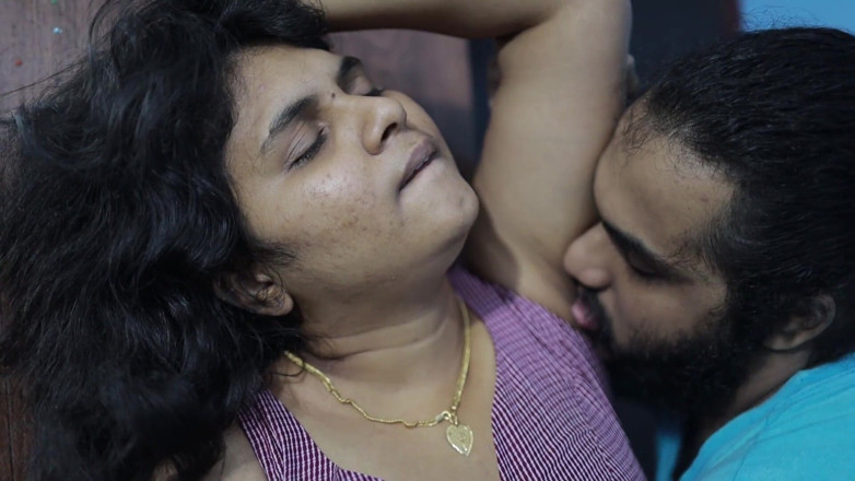 Vaigavarun45: Saree romance ascella calda leccata, Vaishnavy e Sharun Raj leccata...