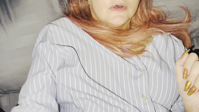 sexalko: Setelah perpisahan panjang, aku crot di celana dalam ibu tiriku....