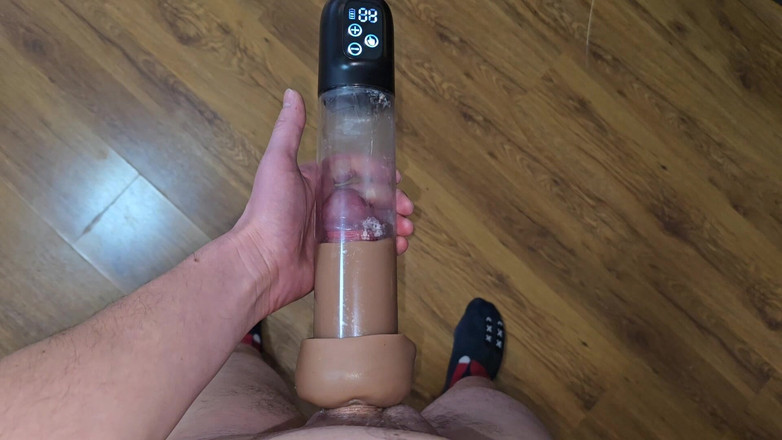 Fap_man93: Po orgasmu - pumpování mého ptáka ve vakuové pumpě naplněné mrdkou