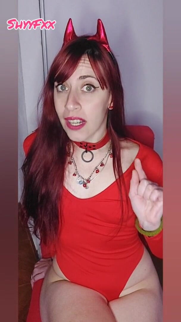 Tu Gauchita Argentina: Shyyfxx pego fazendo sexo! Minhas experiências mais embaraçosas já contadas!