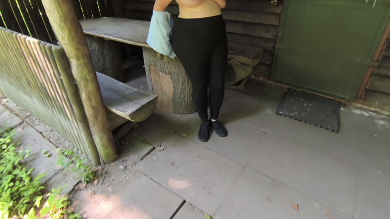 Bouncy Tits Action: Тренировка к мировому рекорду в вагиналапинге No 1 - часть 9