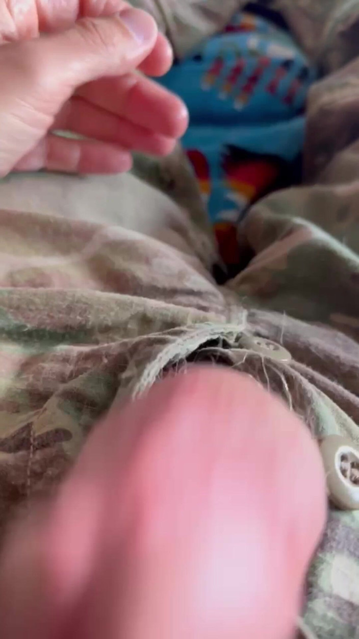 Gay Soldier Stuff: в моїх ocps і демонструвати мої яйця люті!