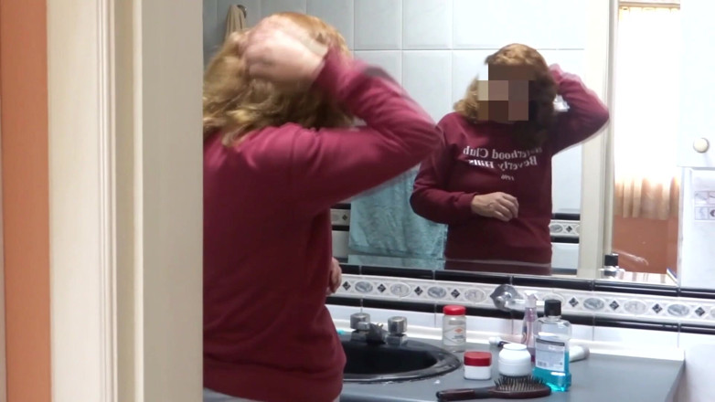 Ardientes69: Stepmother Puts on a Mask so She Won't Be Recognized...