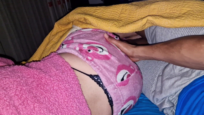 Carlalamamadora: Cute Teen Morena Caliente De Cuerpo Perfecto Tiene Engaña a...