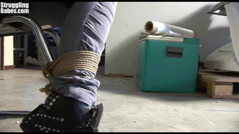 Submissed: Struggling Babe Chairtied Cleavegagged