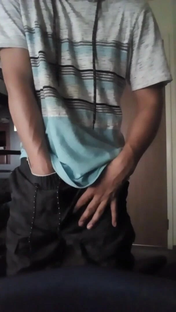 Heard Stranger Trying to Quietly Masterbate in the Public Toilet. Turned Me on so I Jerked Too and Shot a Huge Cum Over the Wall