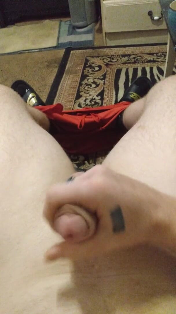 Smokeysboyy: Thick cock