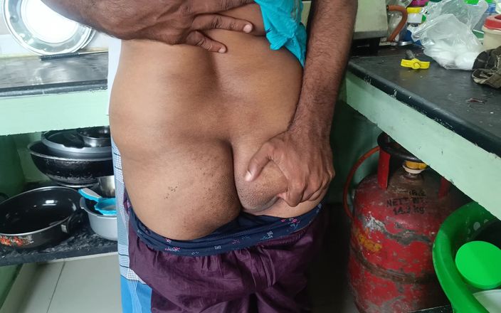 Mysoremanju: Sorellastra in cucina romanticismo caldo