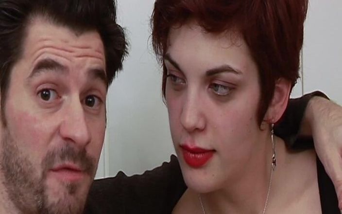 Monde Francais: Si rambut merah dikongkek dubur dari Perancis Tahu Cara Tolong...