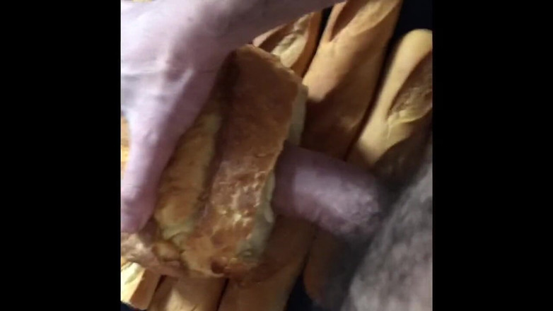 Francesco Spinozzi: Šukání bochníku chleba