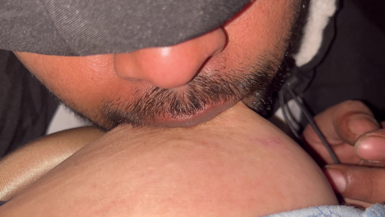 Catchybusty: Objevila svou závislost na týdenním stříkání