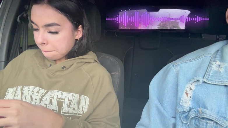 Teen amateur Latinas: Pelajar Kecil Molek Memberikan Handjob Di Dalam Kereta Dan Membuatkannya...