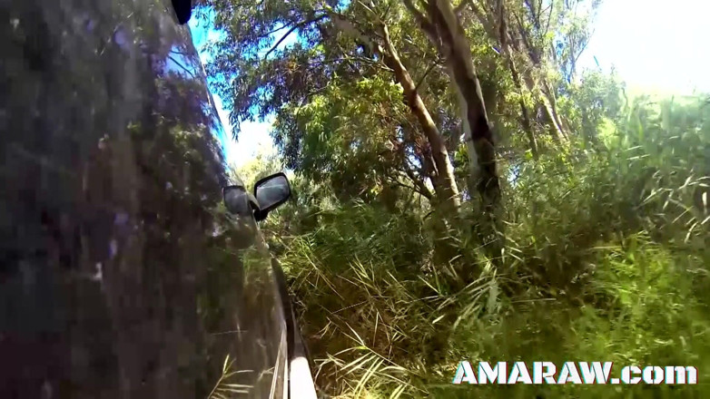 Amaraw: 被干的红发女郎lili Lou的户外颜射