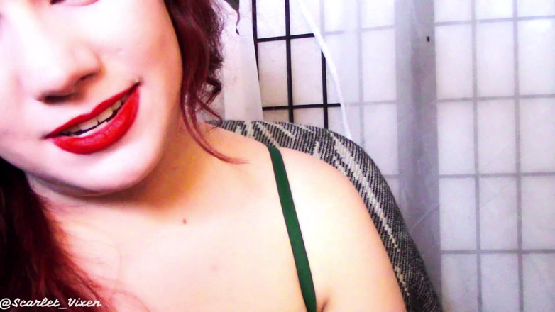 Scarlet Vixen: Executrix Ivy ban cho mong muốn của bạn